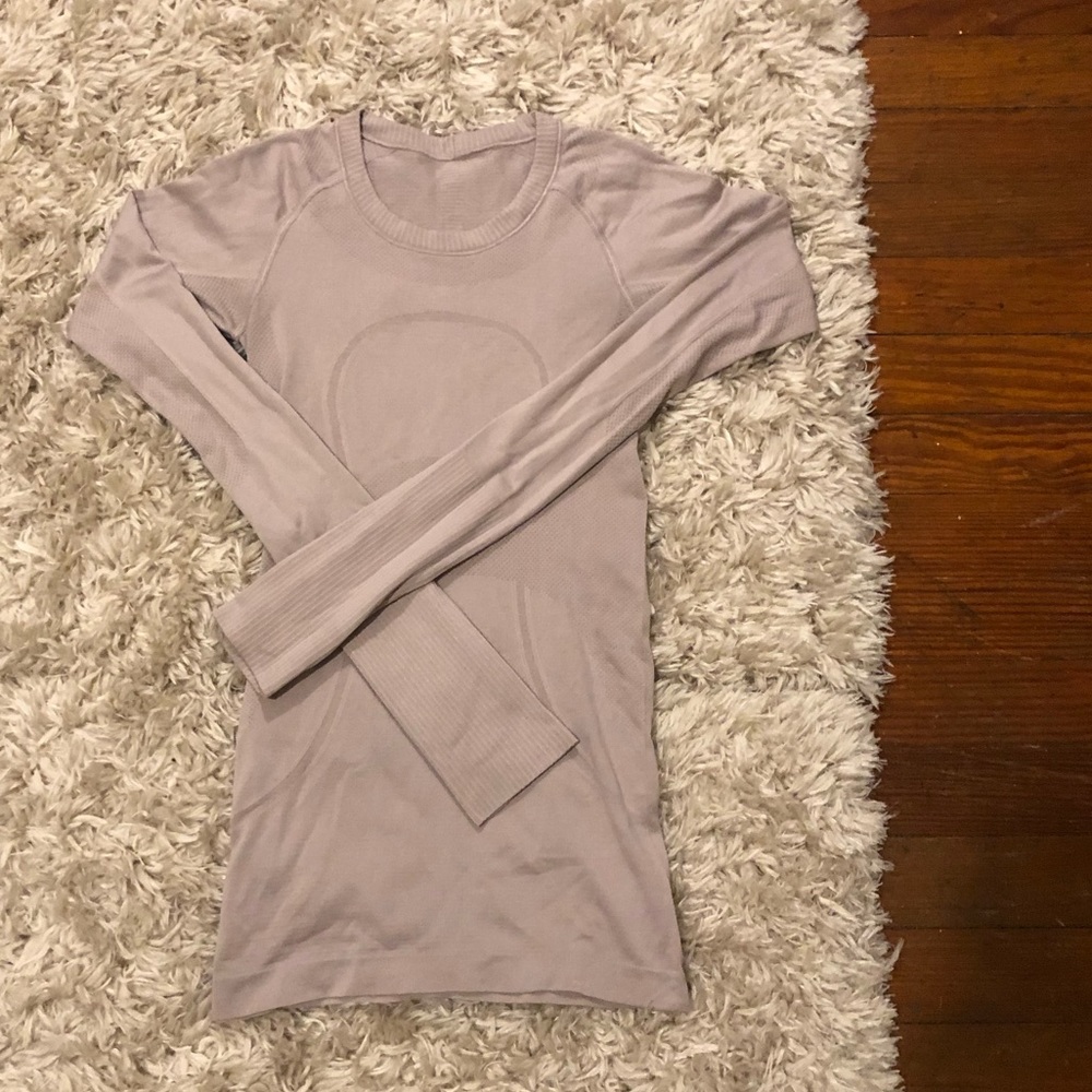 LULULEMON LONGSLEEVE